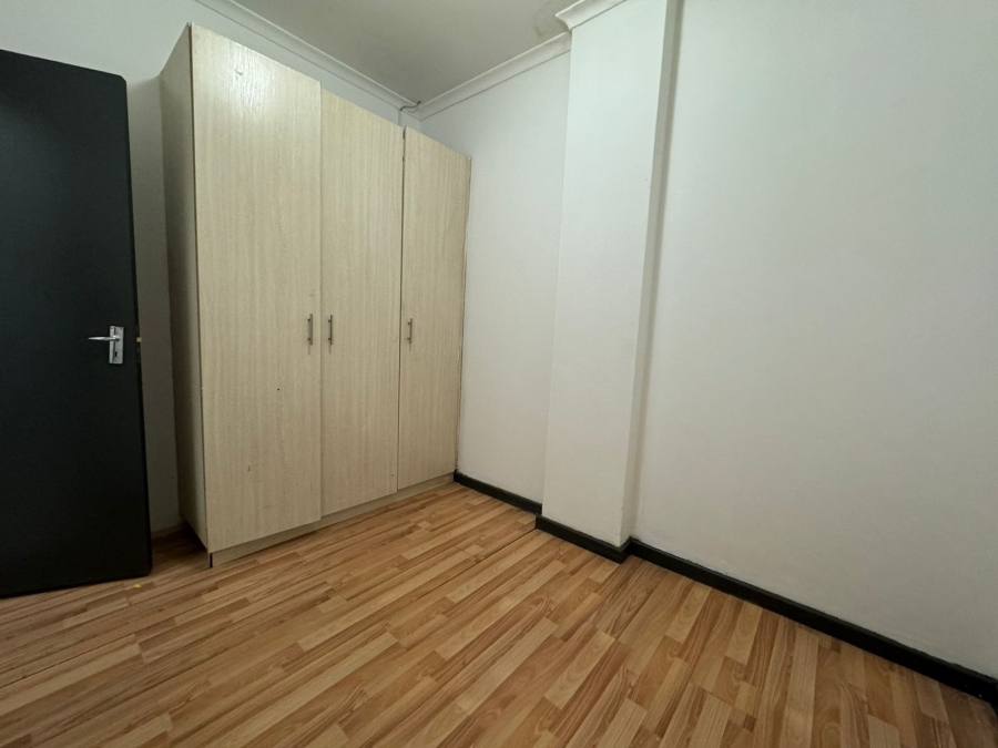 2 Bedroom Property for Sale in Observatory Western Cape